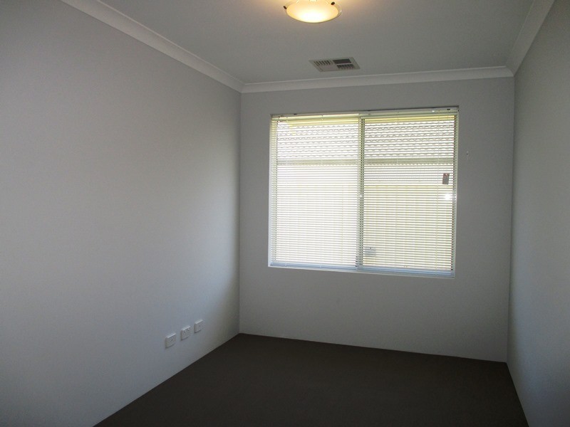 28 Eleanore Drive, Madora Bay WA 6210