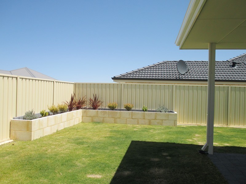 28 Eleanore Drive, Madora Bay WA 6210