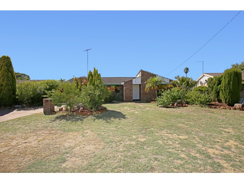 11 Mekong Way, Greenfields WA 6210