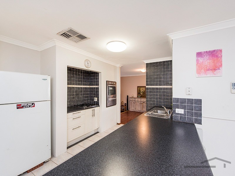 11 Mekong Way, Greenfields WA 6210