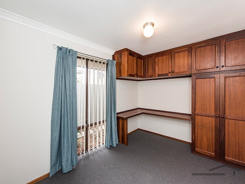 11 Mekong Way, Greenfields WA 6210