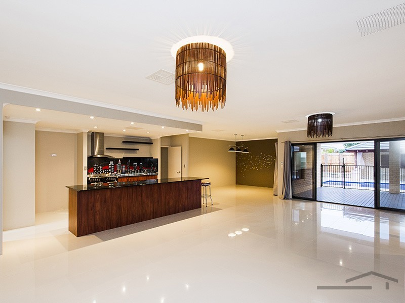 3 Wombarra Street, Secret Harbour WA 6173