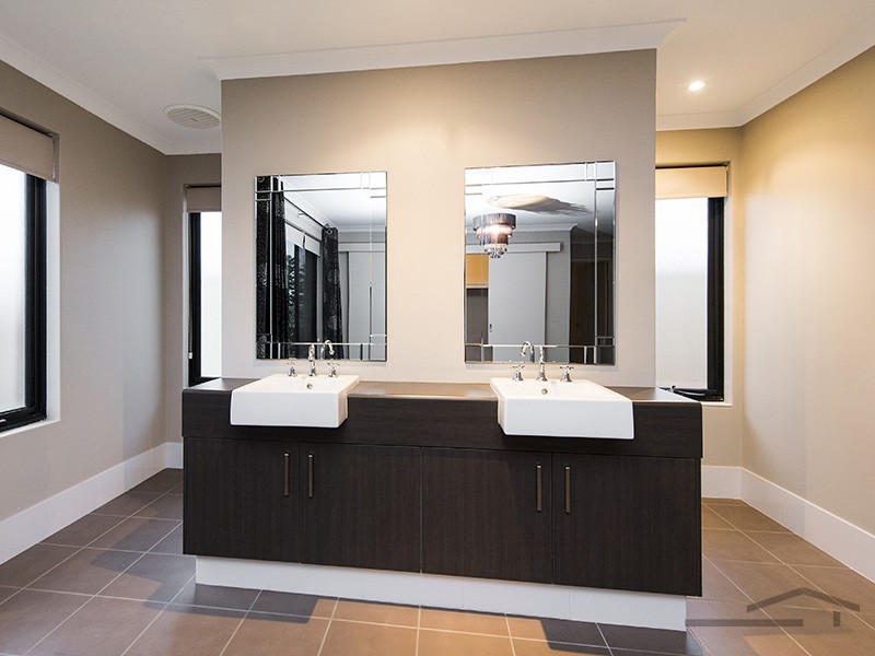 3 Wombarra Street, Secret Harbour WA 6173