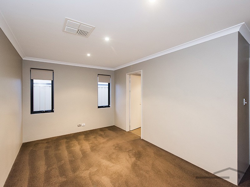 3 Wombarra Street, Secret Harbour WA 6173