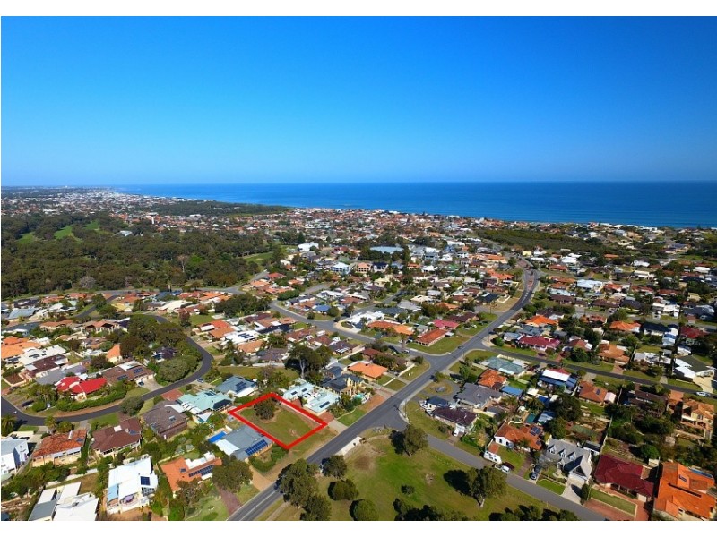 106 McLarty Road, Halls Head WA 6210