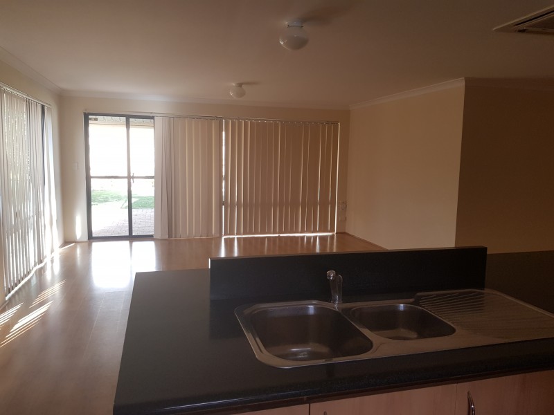 9 Fremont Crescent, Secret Harbour WA 6173