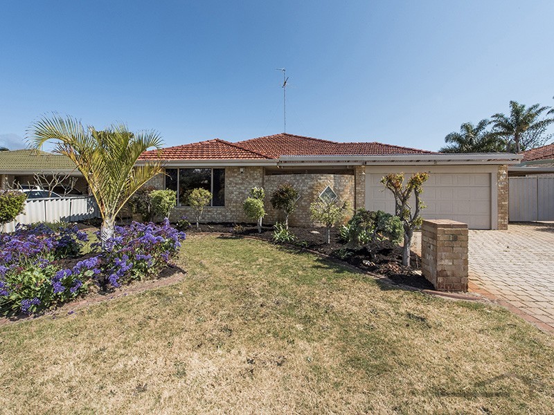 18 Staunton Rise, Halls Head WA 6210
