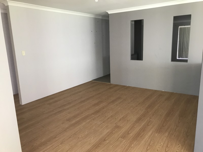 5 Gifford Rise, Meadow Springs WA 6210