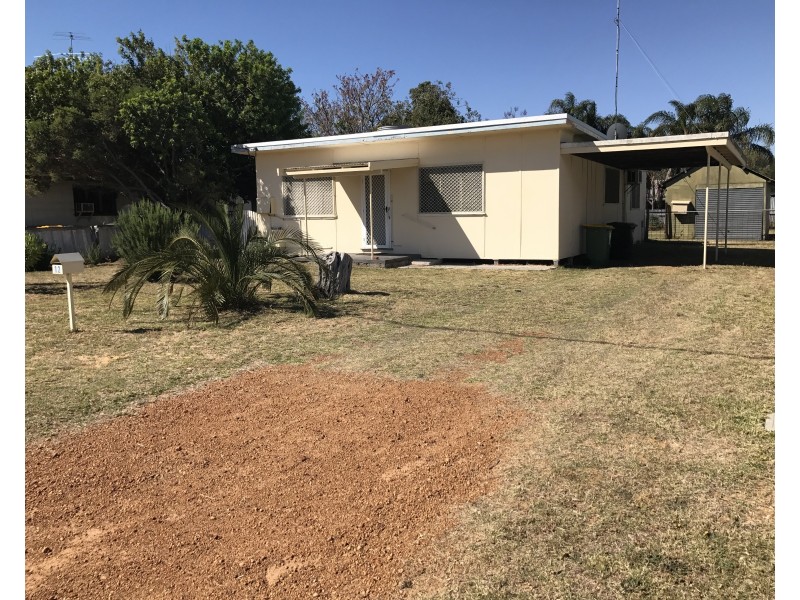 12 Loxton Street, Dudley Park WA 6210