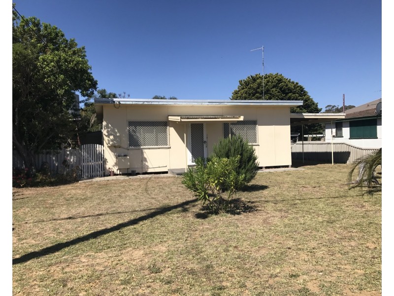 12 Loxton Street, Dudley Park WA 6210