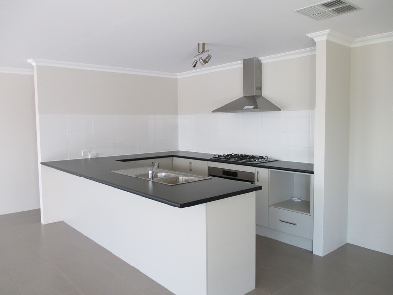 95 Moondyne Ramble, Ravenswood WA 6208