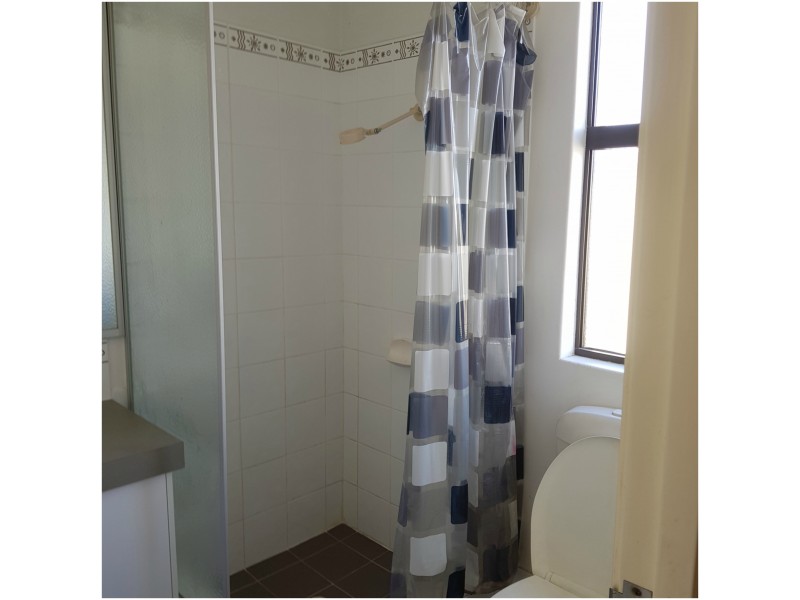 6 Ebony Court, Halls Head WA 6210