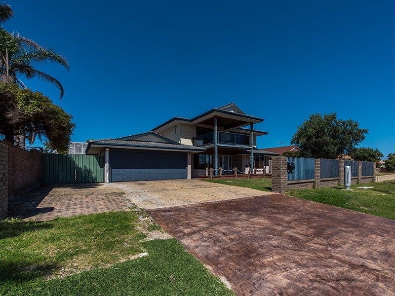218 McLarty Road, Halls Head WA 6210