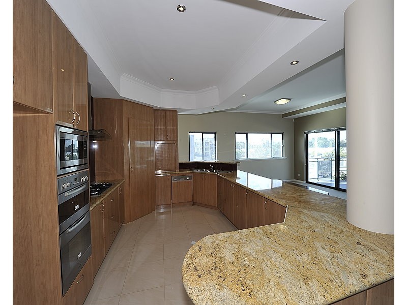 4/1 Florian Mews, Mandurah WA 6210