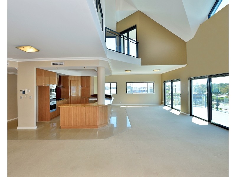 4/1 Florian Mews, Mandurah WA 6210