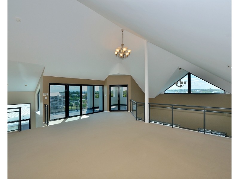 4/1 Florian Mews, Mandurah WA 6210