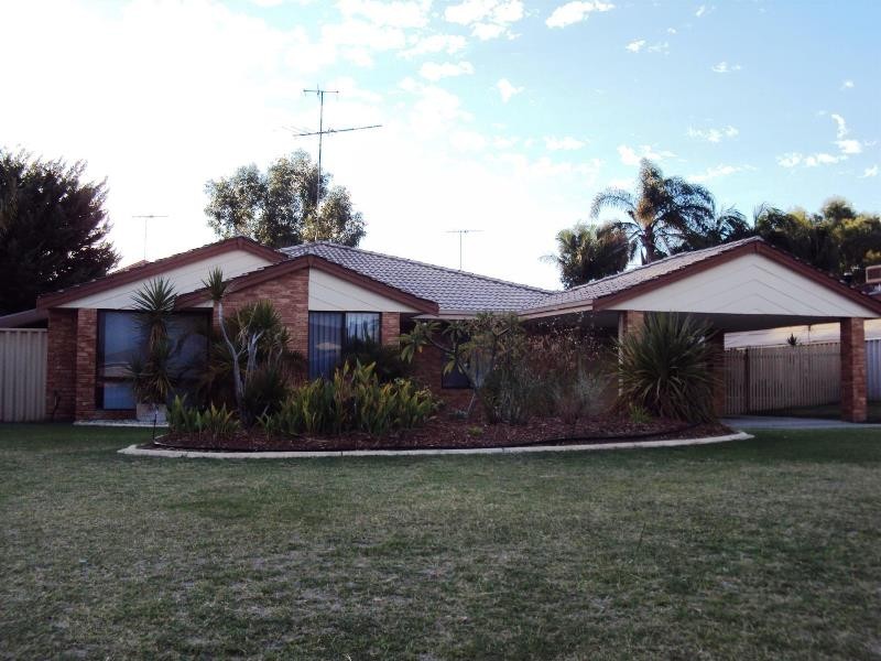 6 Perida Way, Greenfields WA 6210
