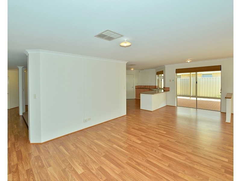 10 Dalwallinu Terrace, Dawesville WA 6211