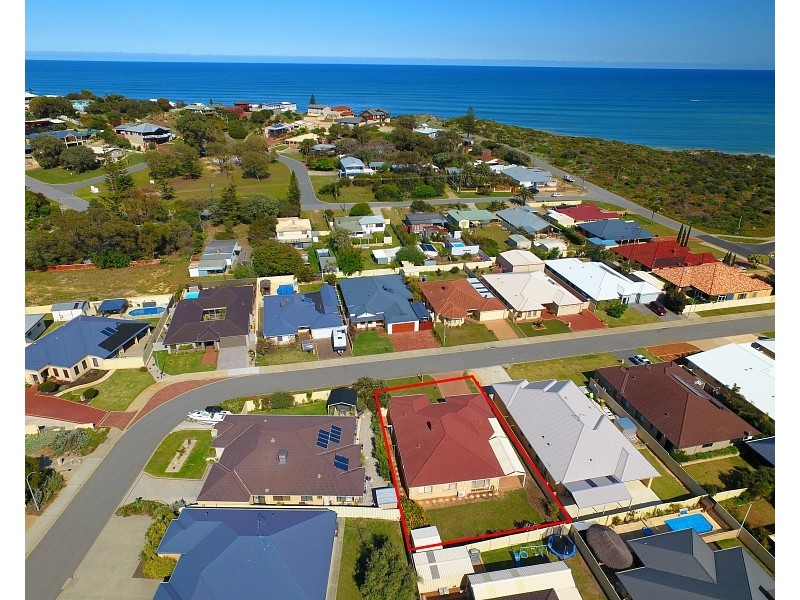 10 Dalwallinu Terrace, Dawesville WA 6211