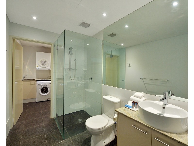 3206/16 Dolphin Drive, Mandurah WA 6210