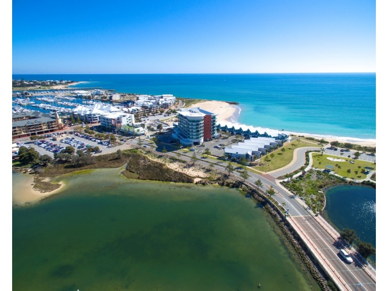 3206/16 Dolphin Drive, Mandurah WA 6210