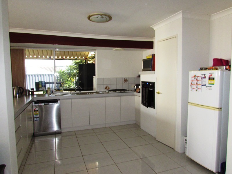 8 Killarney Retreat, Meadow Springs WA 6210