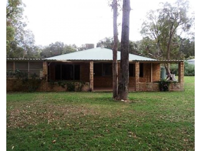 10 Yalgorup Drive, Bouvard WA 6211