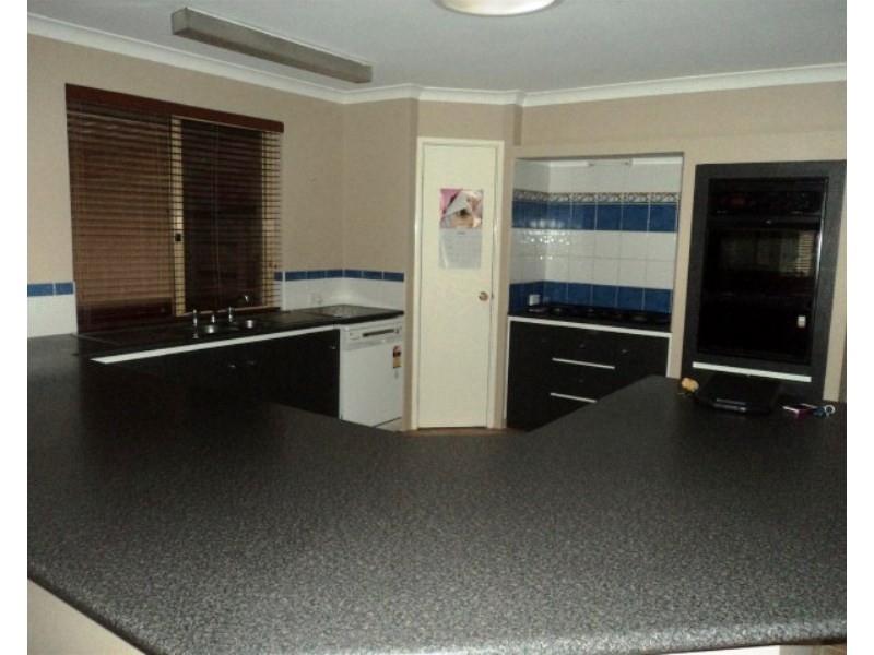 10 Yalgorup Drive, Bouvard WA 6211