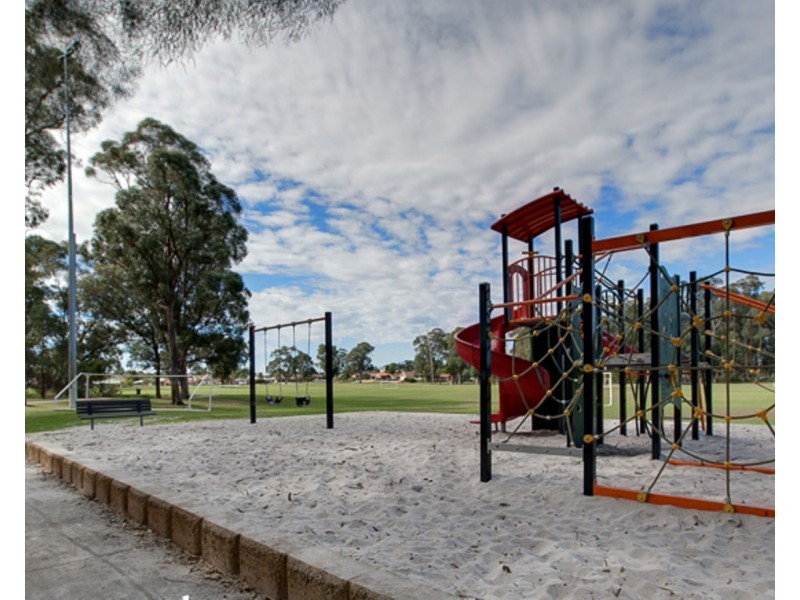 8/2 Bortolo Drive, Greenfields WA 6210