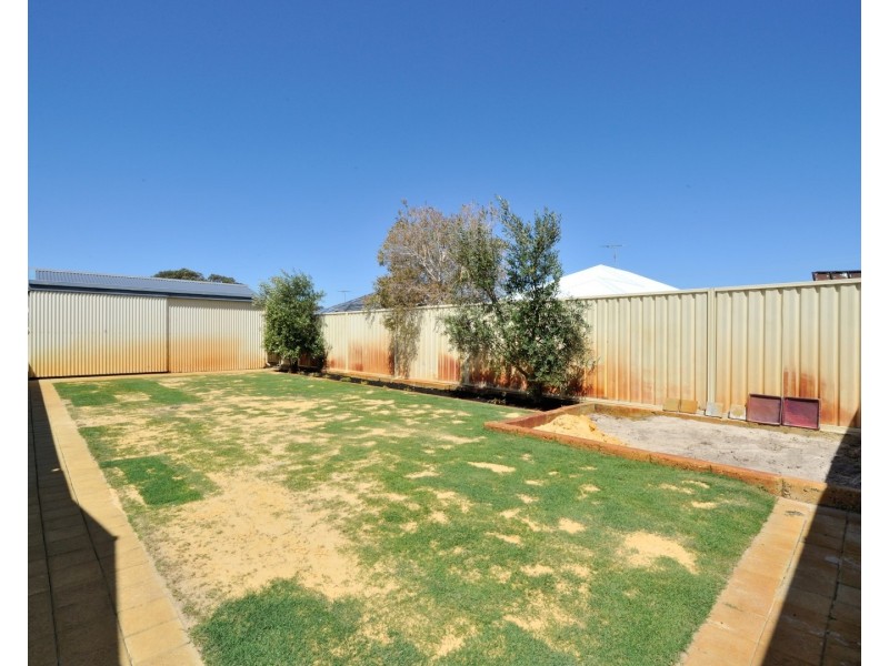 20 Cranbrook Crescent, Dawesville WA 6211