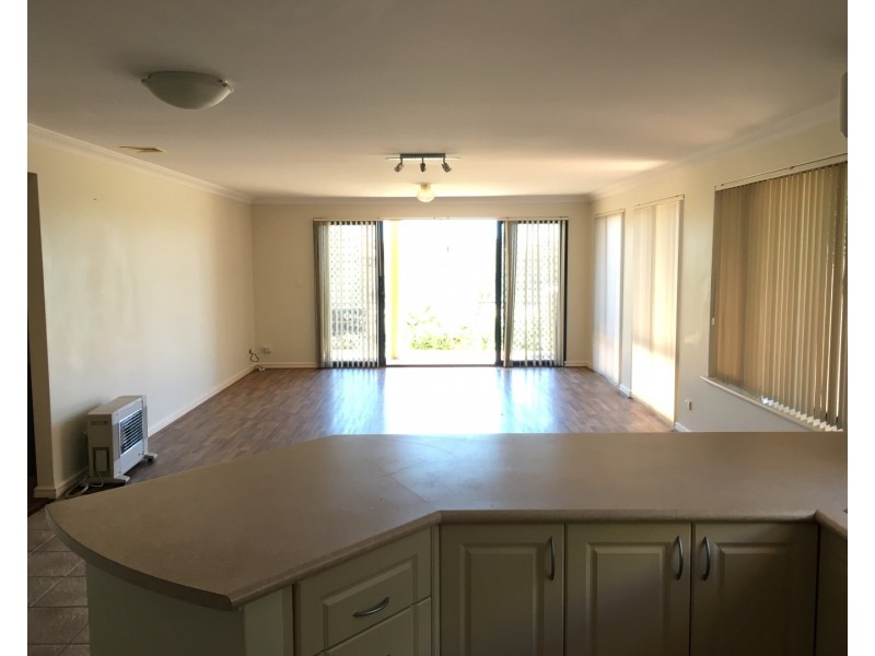 55 Batavia Avenue, Mandurah WA 6210