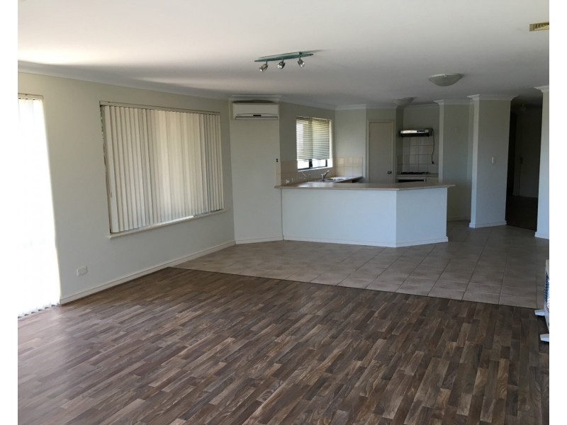 55 Batavia Avenue, Mandurah WA 6210