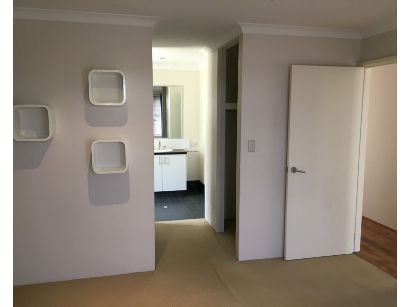 23 Dowerin Circuit, Lakelands WA 6180