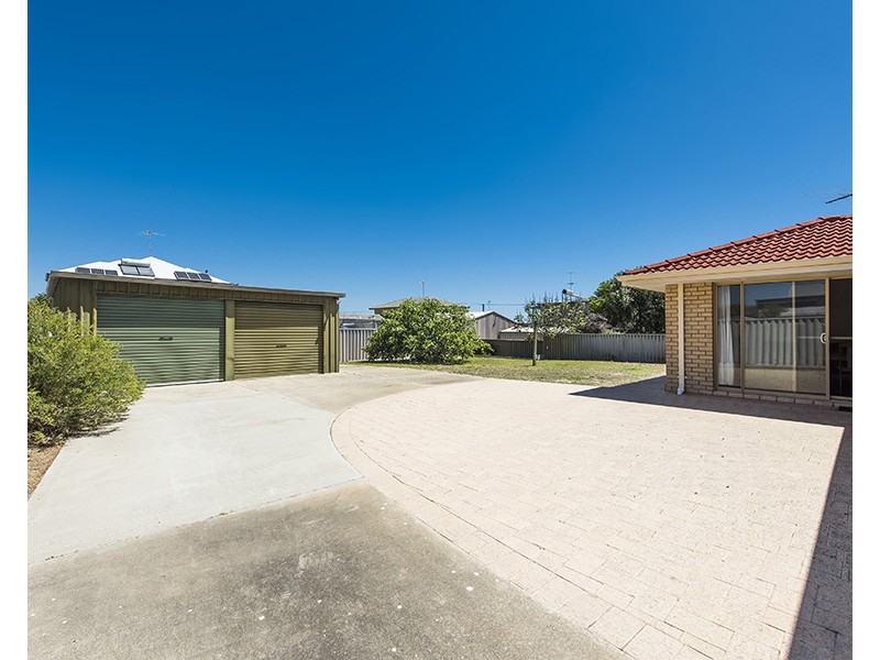 1 Pagoda Place, Madora Bay WA 6210