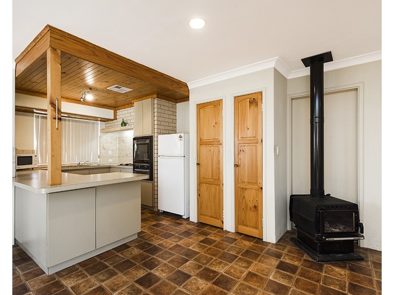 1 Pagoda Place, Madora Bay WA 6210