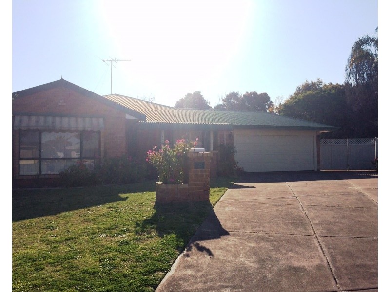 14 Grayswood Retreat, Erskine WA 6210