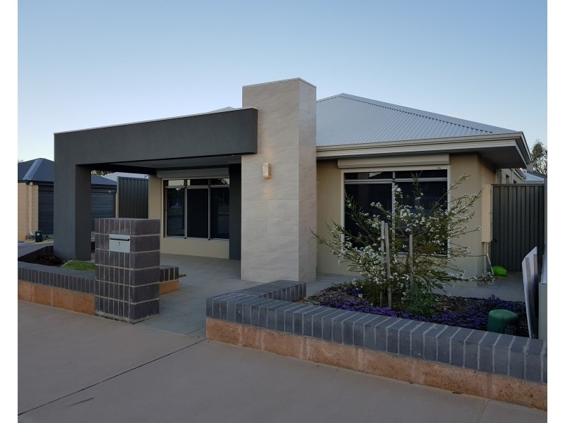 7 Callang Way, South Yunderup WA 6208