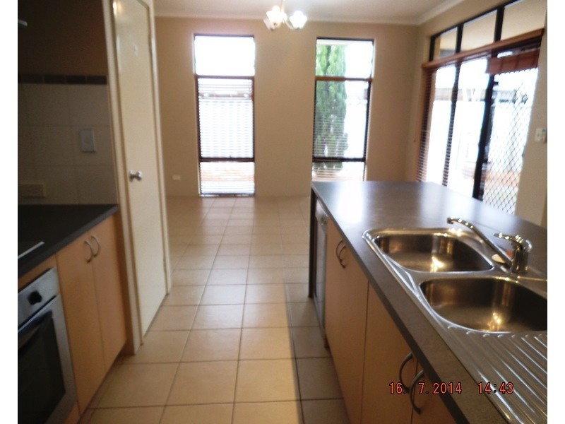 71 Nottely Crescent, Secret Harbour WA 6173