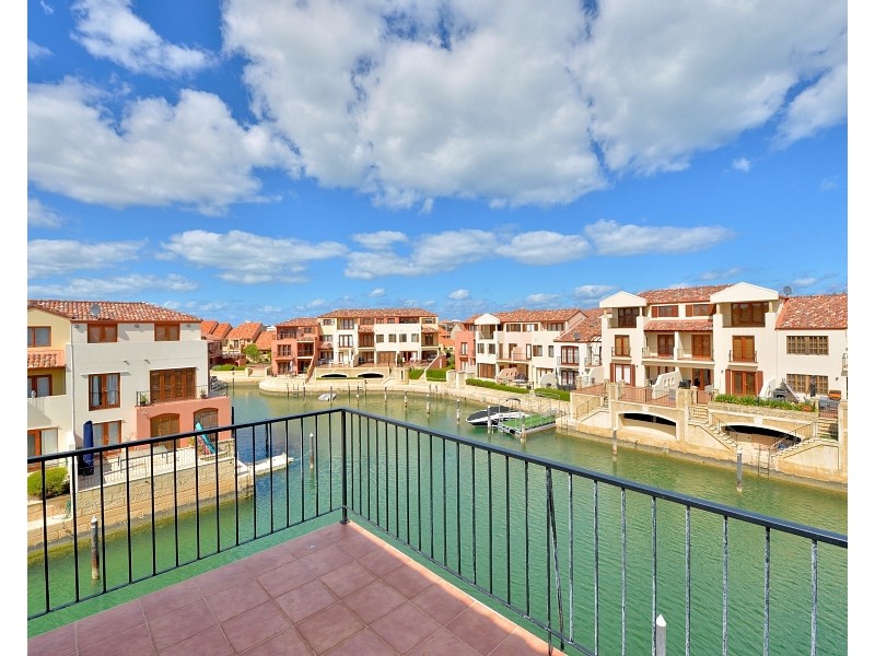 104/18 Port Quays, Wannanup WA 6210