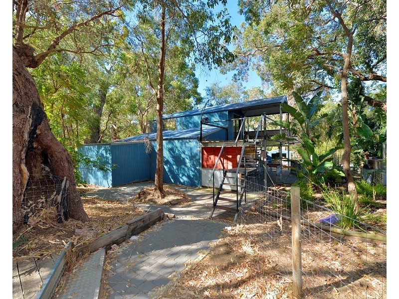 2 Crescent Drive, Bouvard WA 6211