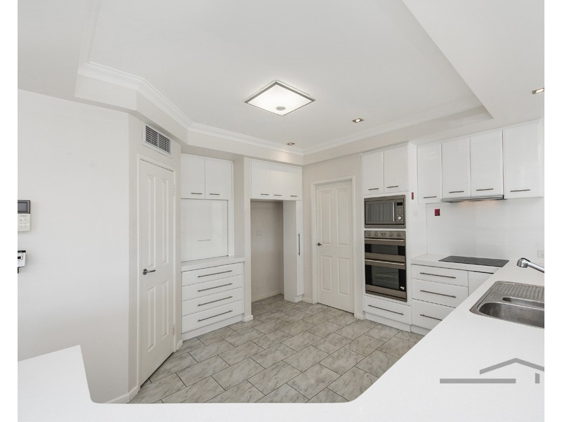 52 Erins Isle, Dudley Park WA 6210