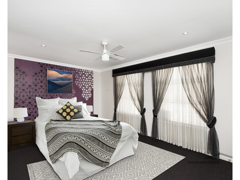 52 Erins Isle, Dudley Park WA 6210