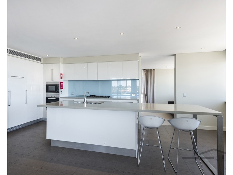 504/1 Marco Polo Drive, Mandurah WA 6210