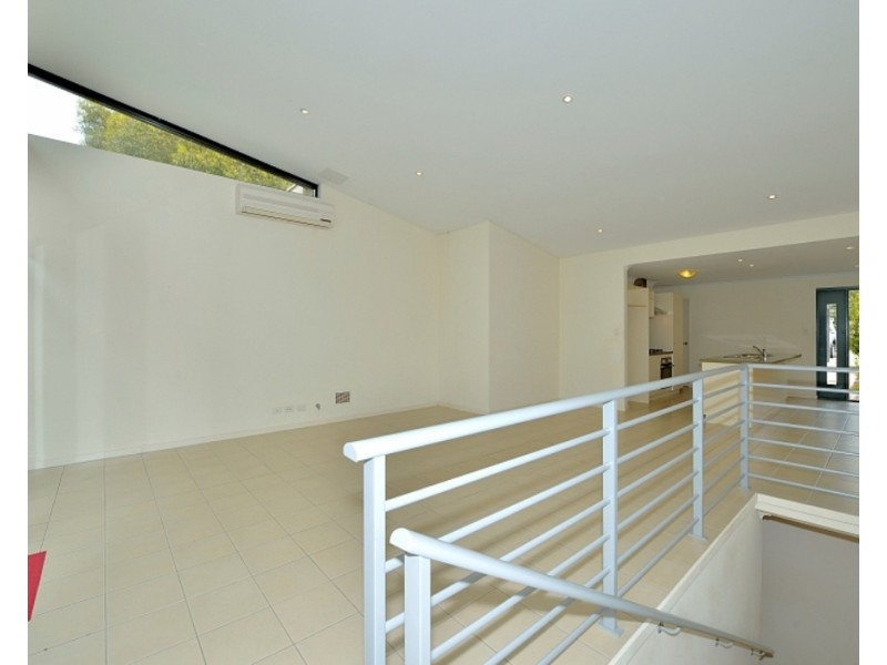 18 Golfers Retreat, Halls Head WA 6210