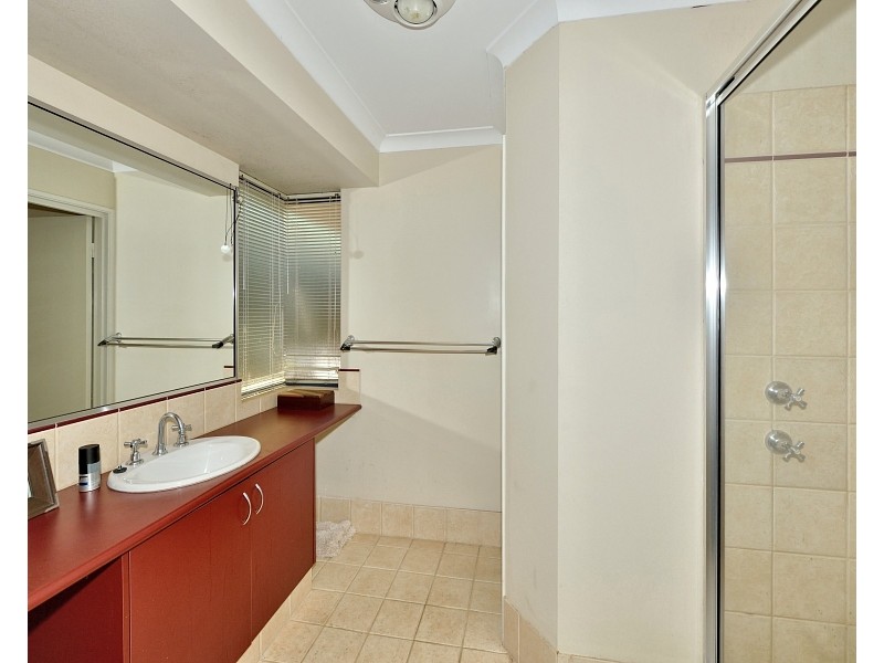 6 Peppertree Close, Wannanup WA 6210