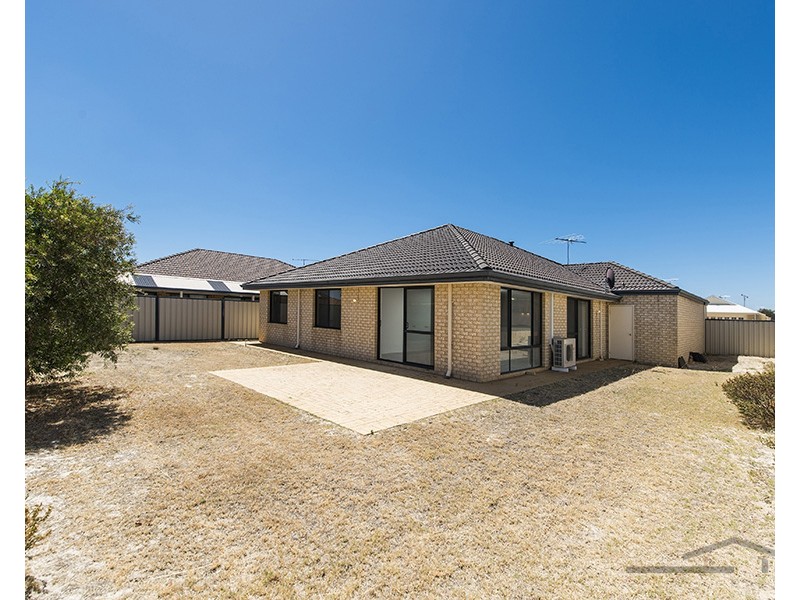 6 Philmont Way, Meadow Springs WA 6210