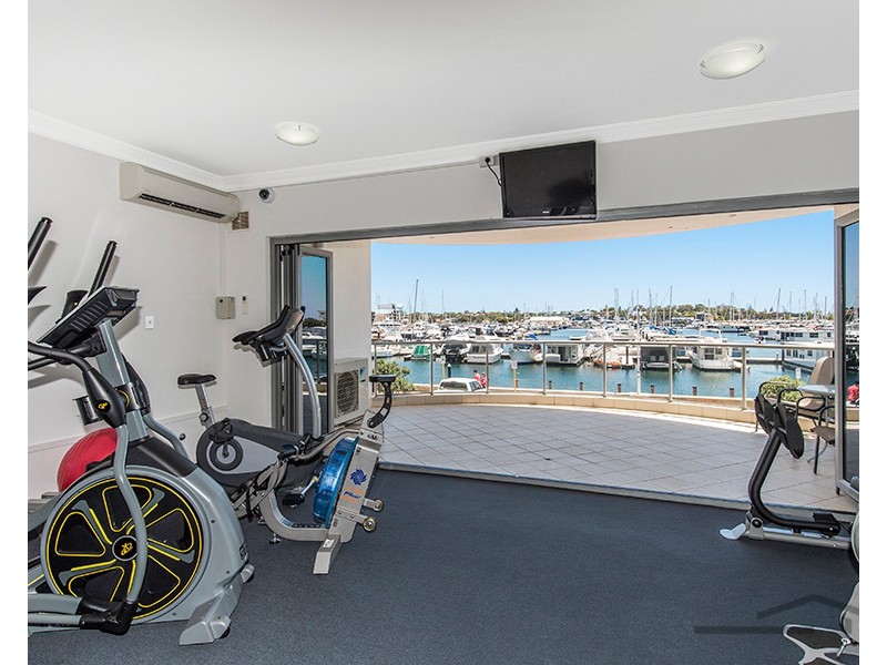 9/1 Breakwater Parade, Mandurah WA 6210