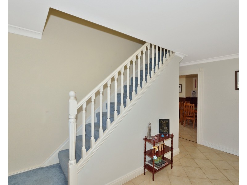 4 Leveque Loop, San Remo WA 6210