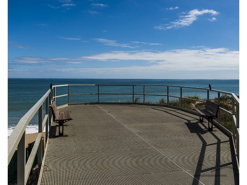 4 Leveque Loop, San Remo WA 6210