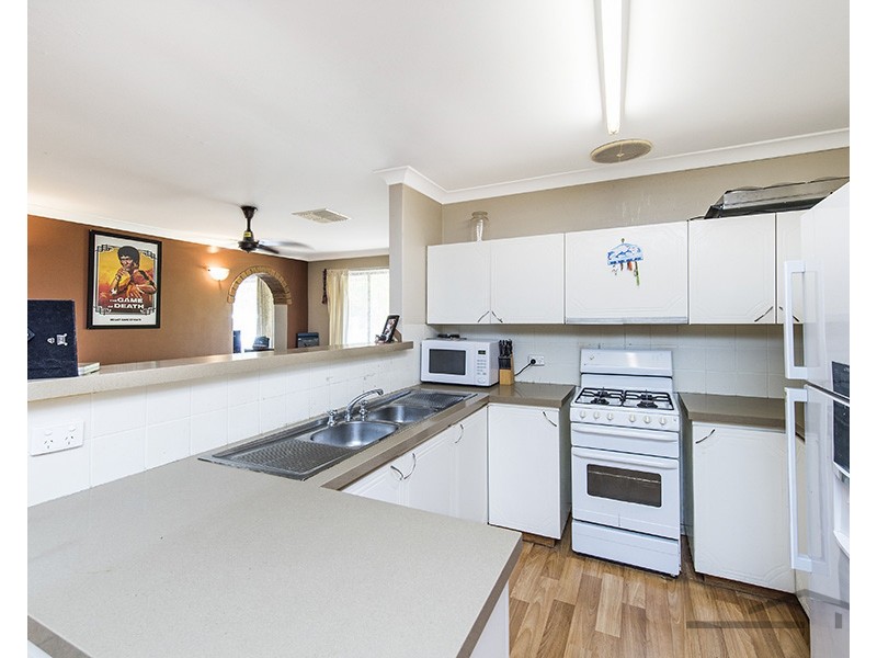 20 Tuart Road, Greenfields WA 6210